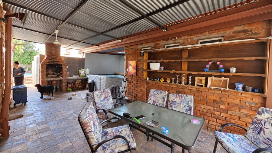 3 Bedroom Property for Sale in Ifafi North West